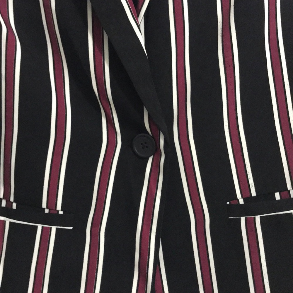 blazer - Picture 4 of 7